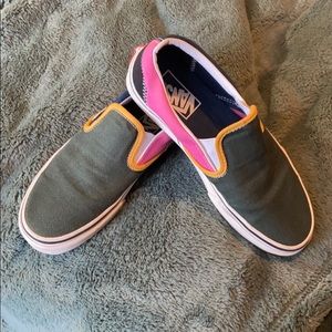 Vans slip on